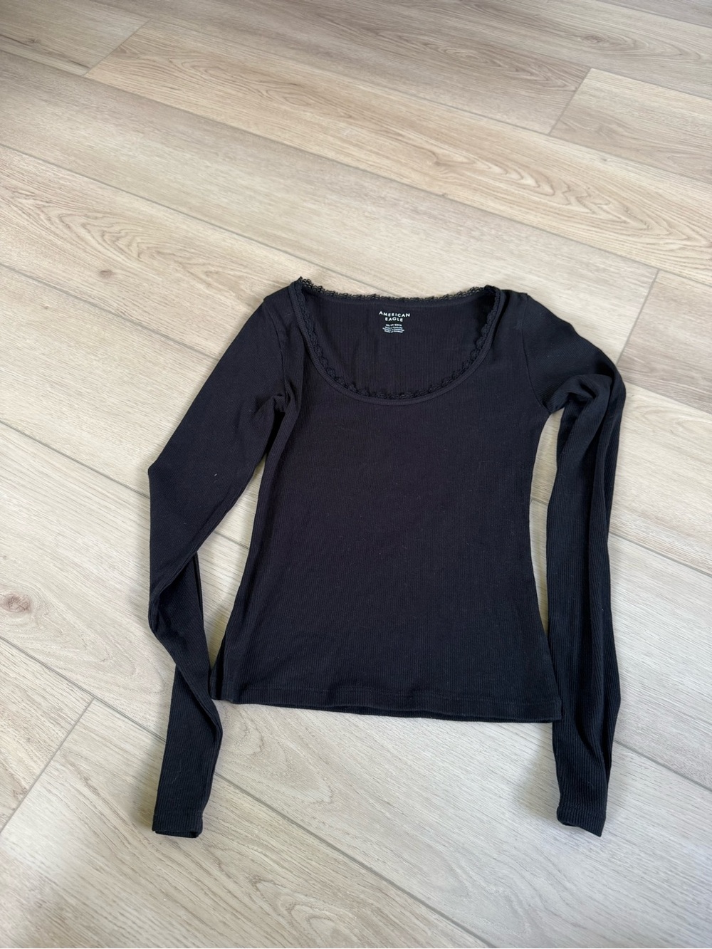 American Eagle Outfitters Black Long Sleeve Scoop Neck Ribbed Top